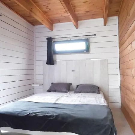 Chalet Cosy Climatise Avec Parking Et Internet Doue-la-Fontaine Exterior photo