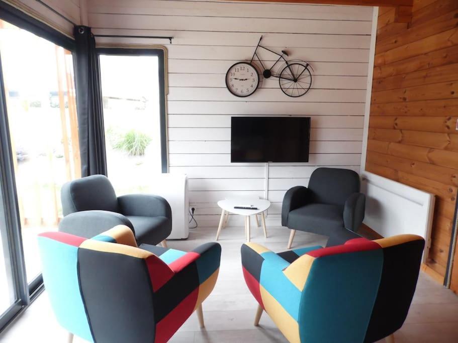Cosy Climatise Avec Parking Et Internet Chalet